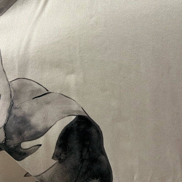 Kim + Ono Floral Kimono robe 100% silk - Picture 3 of 12